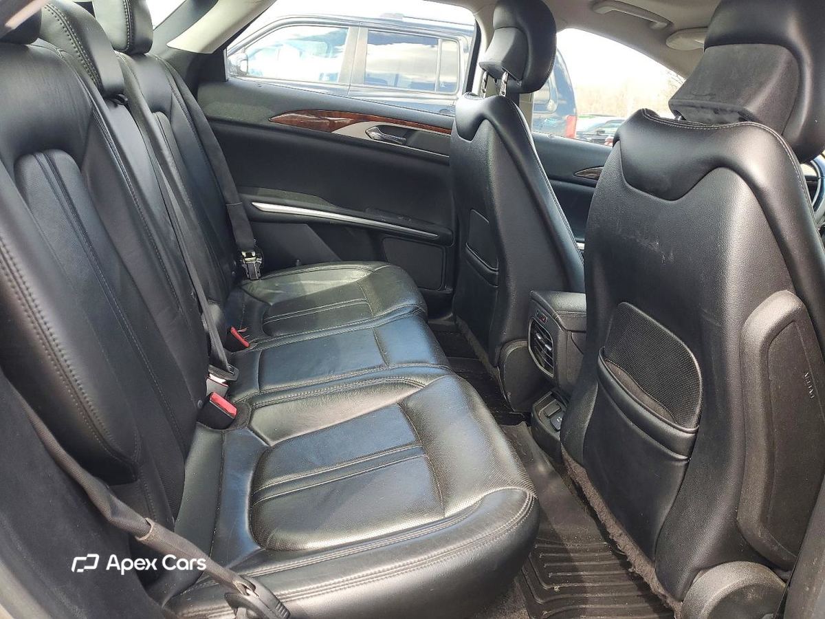 Lincoln MKZ 2015