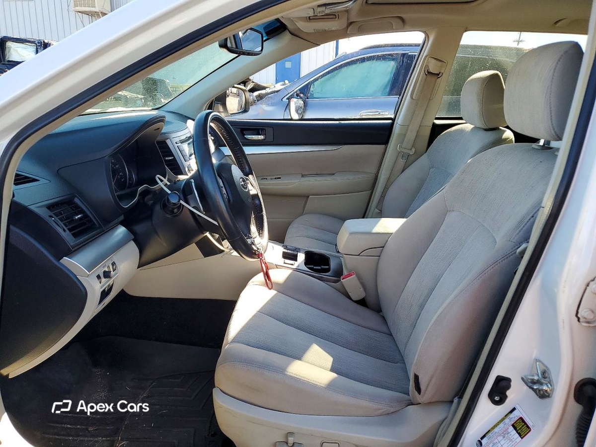 Subaru Outback 2013