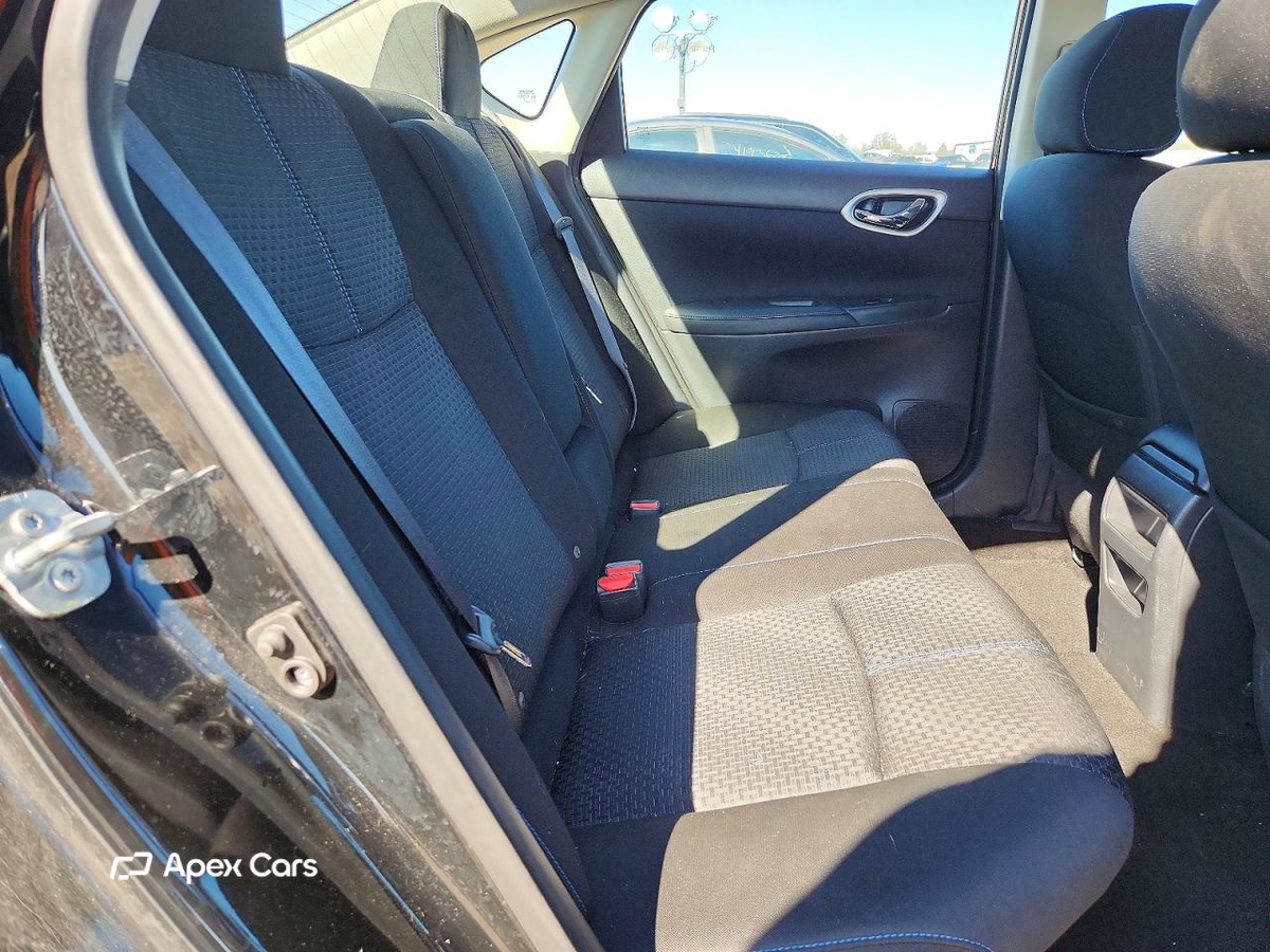 Nissan Sentra 2016