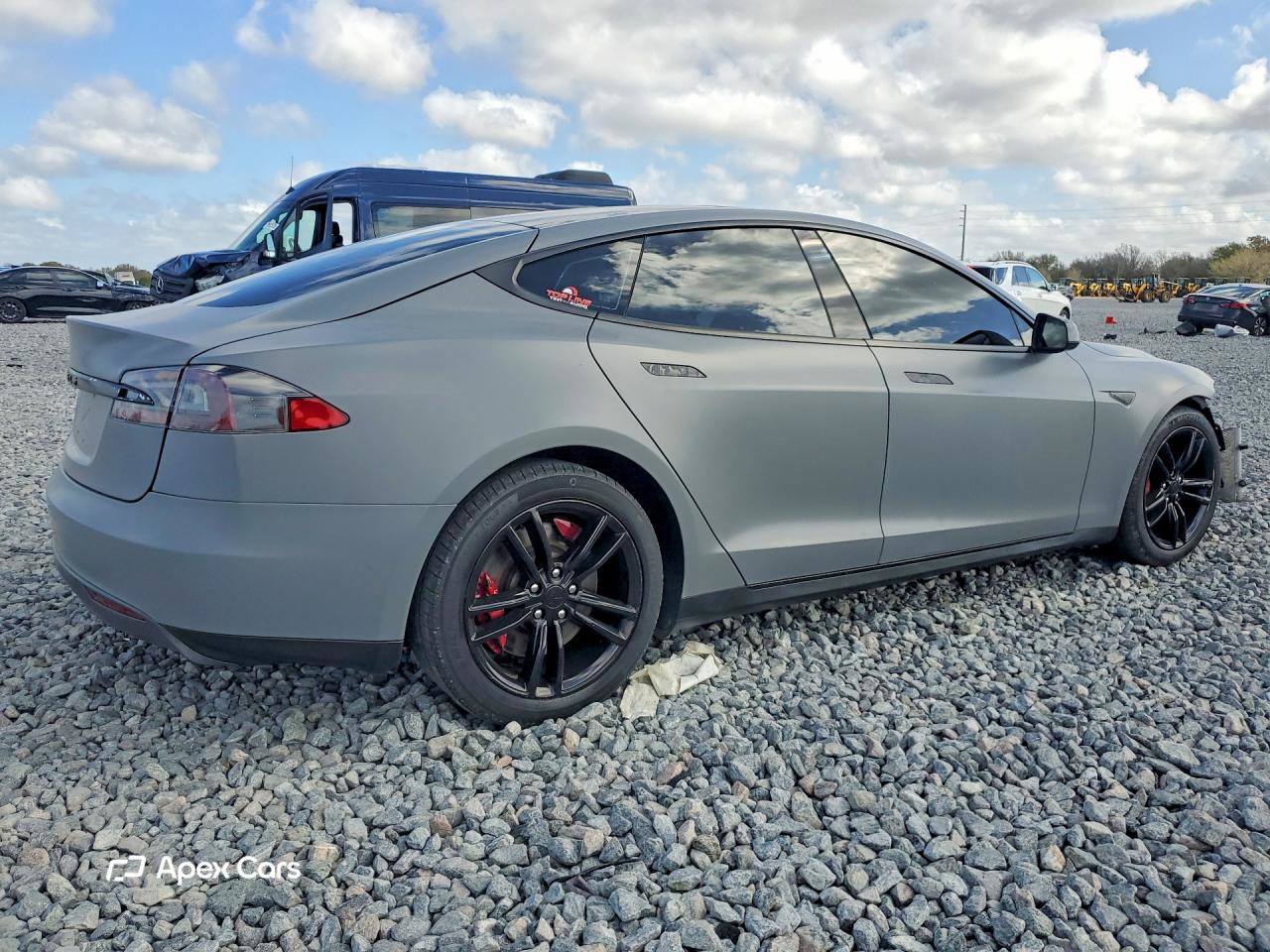 Tesla Model S 2016