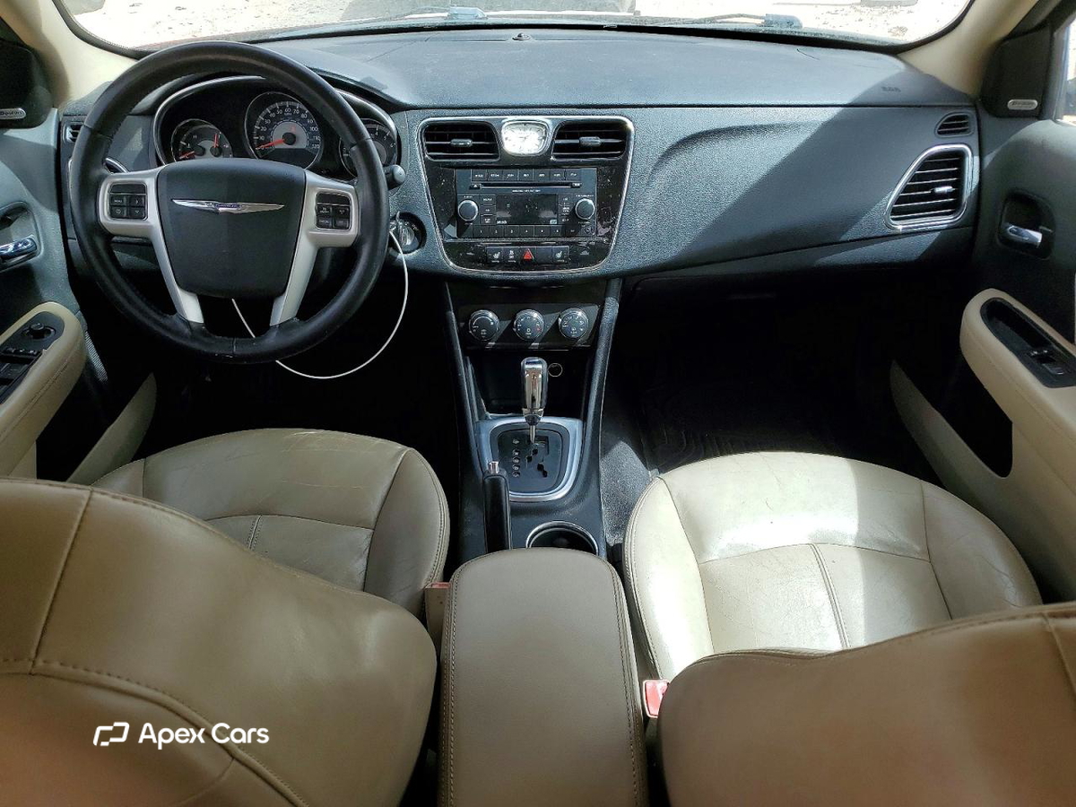 Chrysler 200 2014