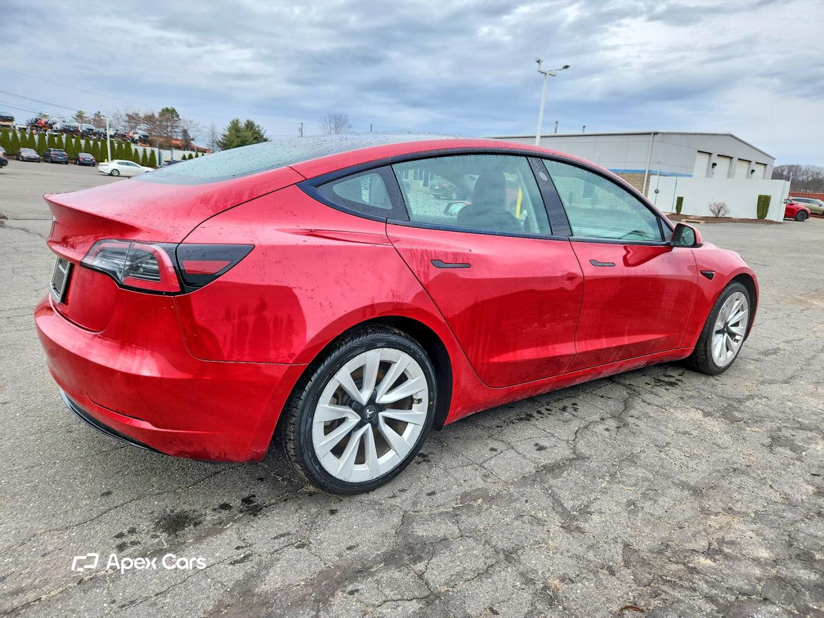 Tesla Model 3 2022