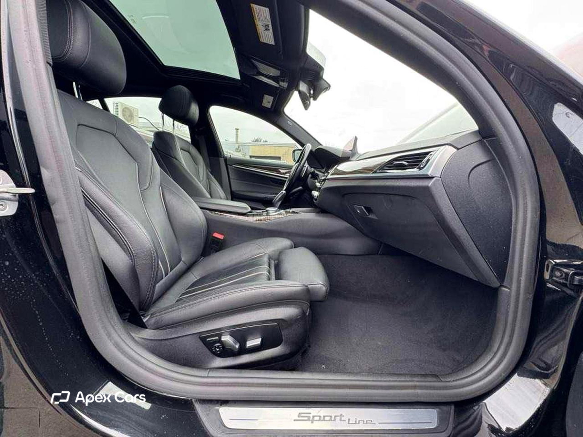 BMW Series 5 2019