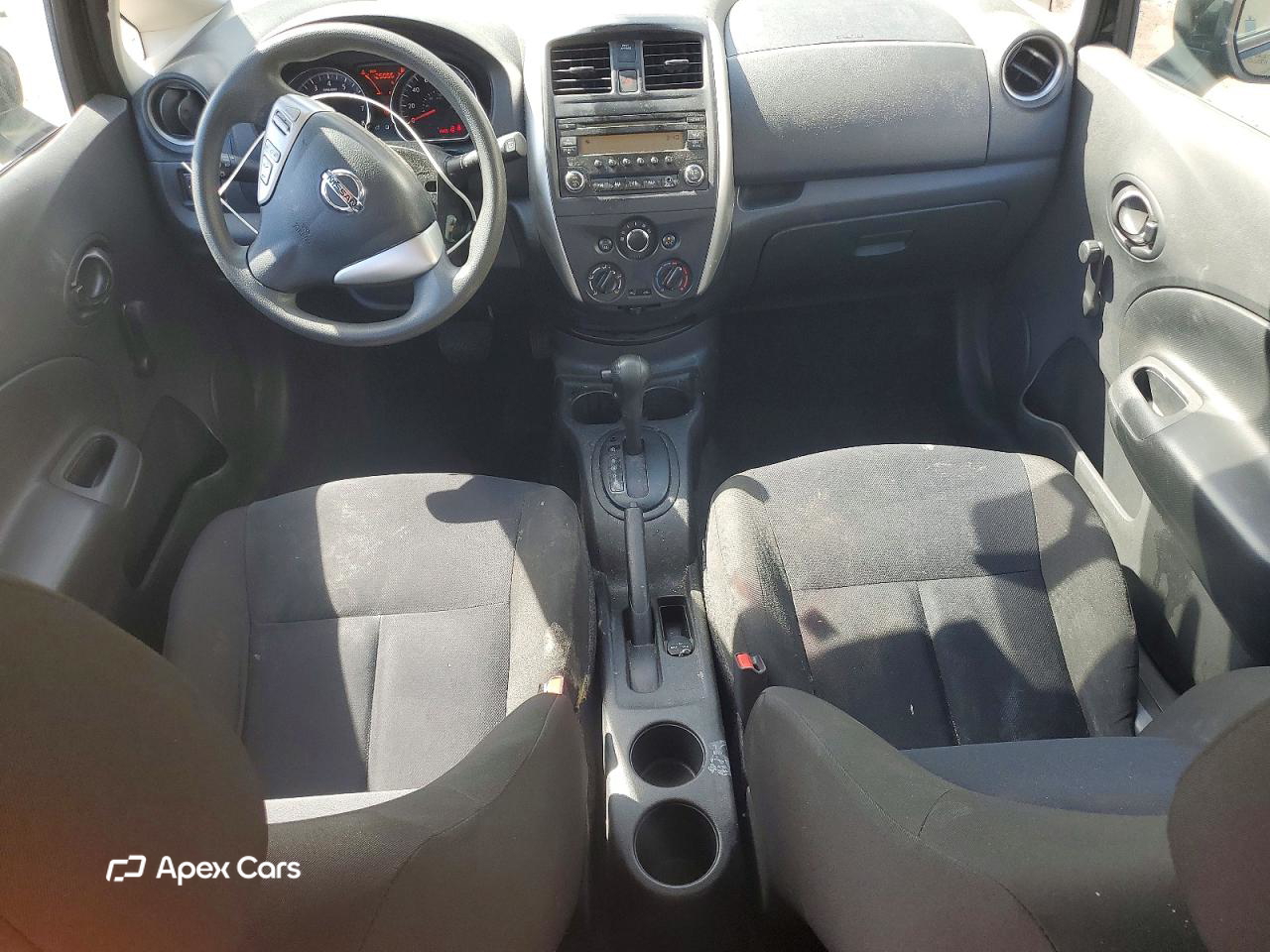 Nissan Versa 2016