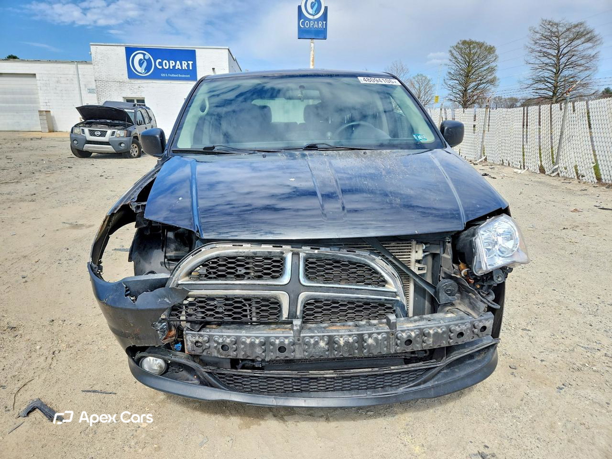 Dodge Caravan 2011