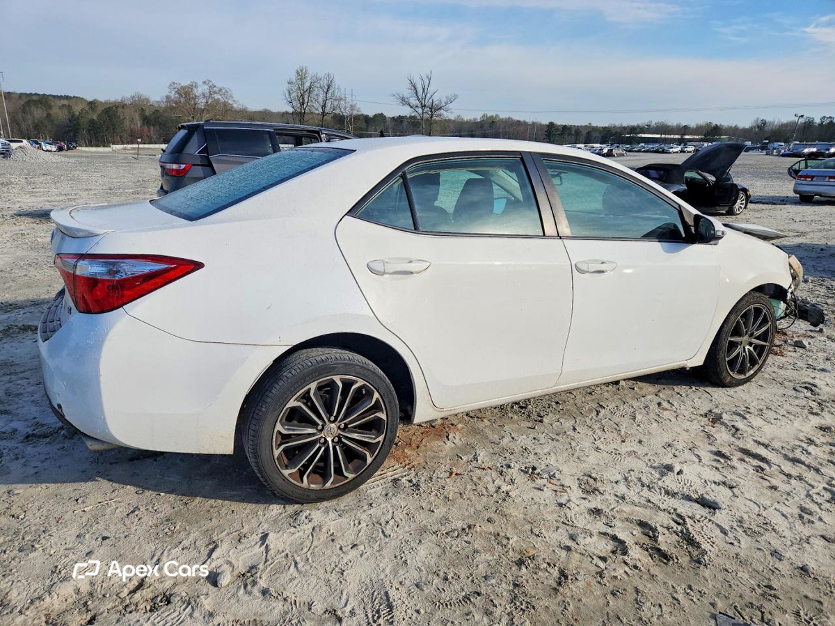 Toyota Corolla 2015