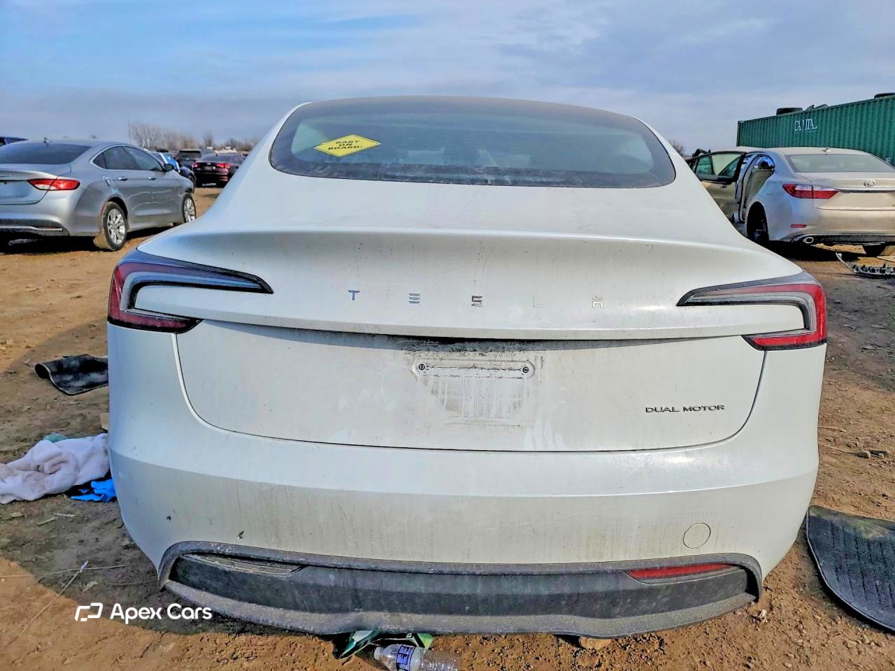 Tesla Model 3 2024