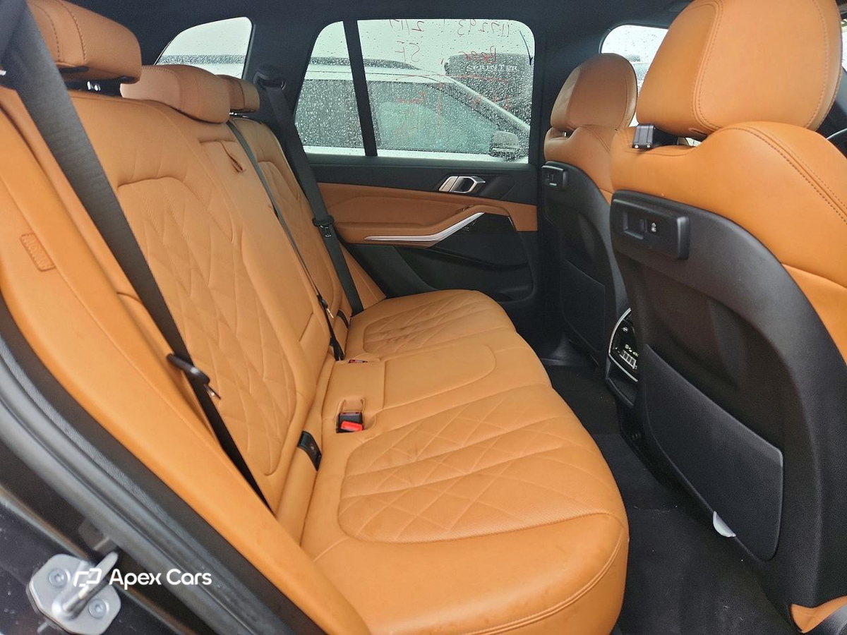BMW X5 2023