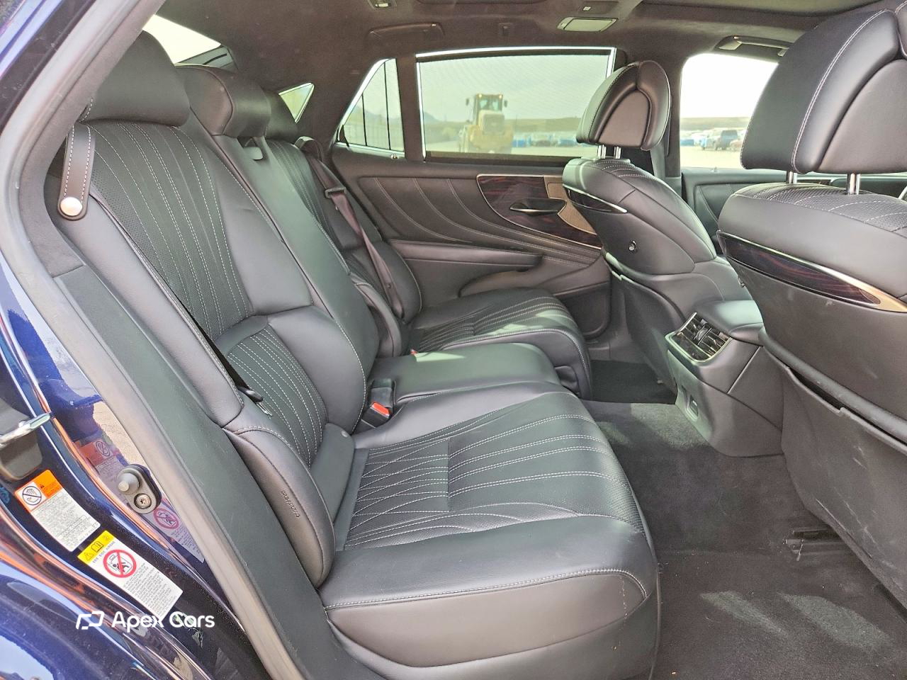Lexus LS 2018