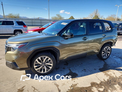 Subaru Forester 2025 - Image 1 of 15