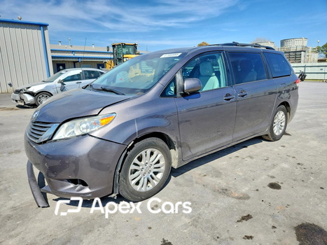 Toyota Sienna 2012 - Image 1 of 14