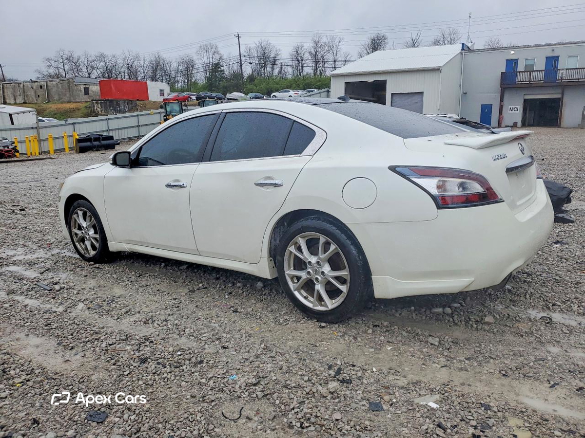 Nissan Maxima 2014