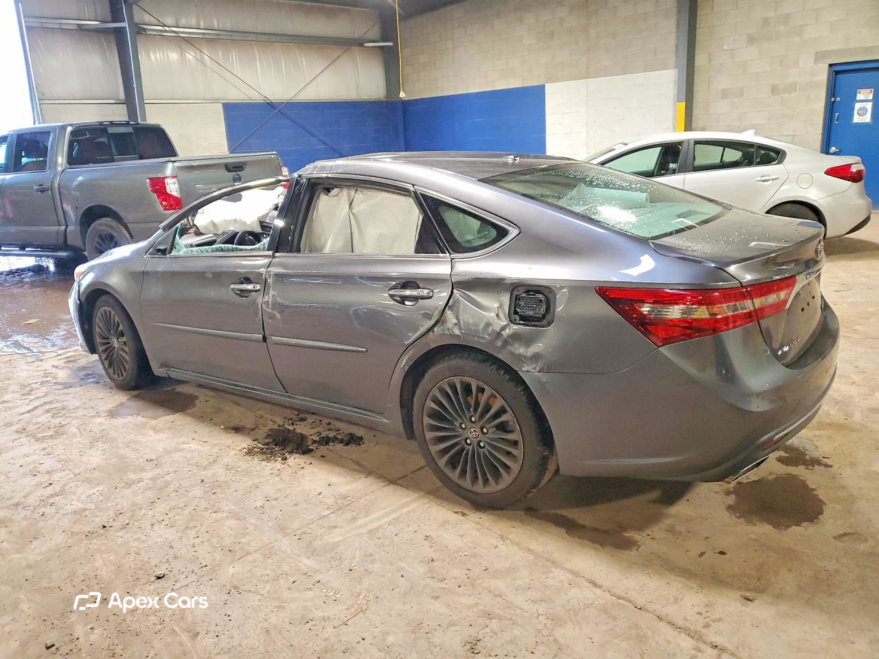 Toyota Avalon 2016