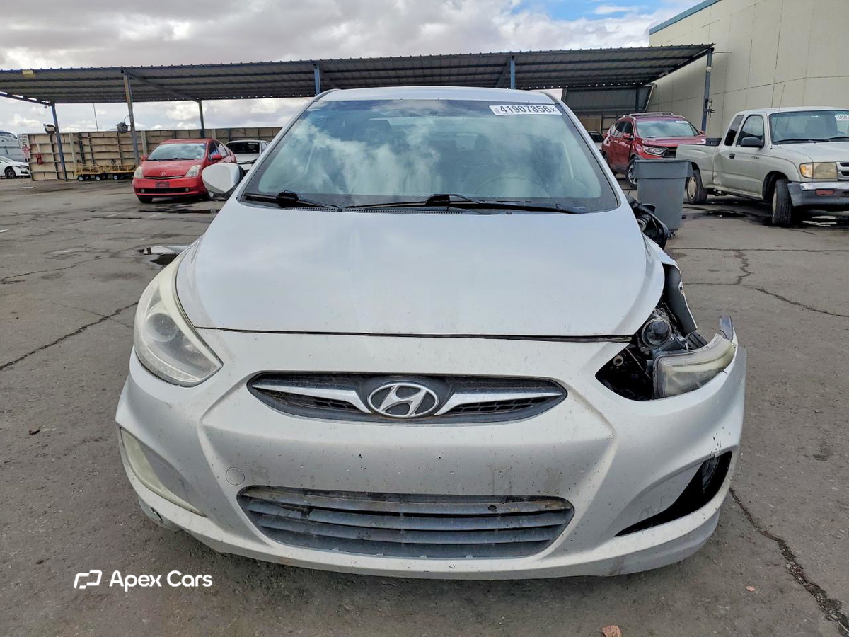 Hyundai Accent 2014