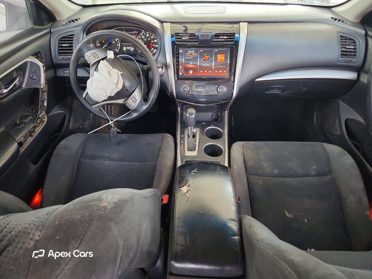 Nissan Altima 2015