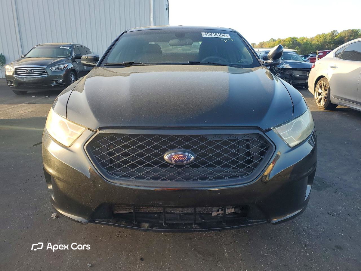Ford Taurus 2015