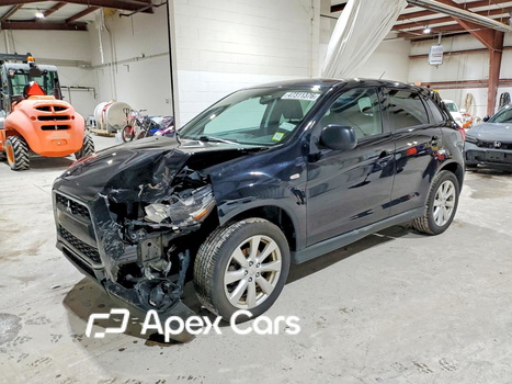 Mitsubishi Outlander 2015 - Image 1 of 5