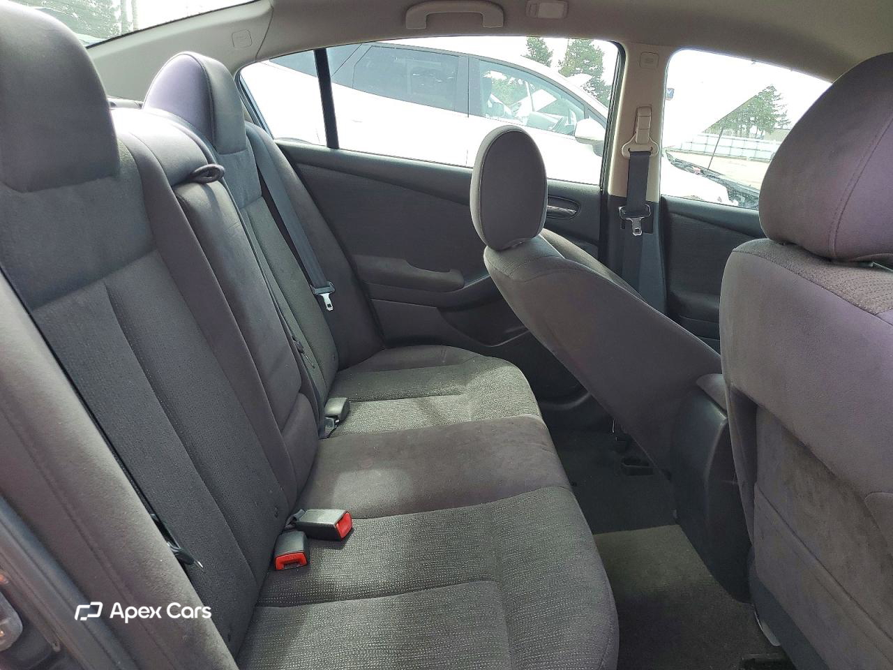 Nissan Altima 2011