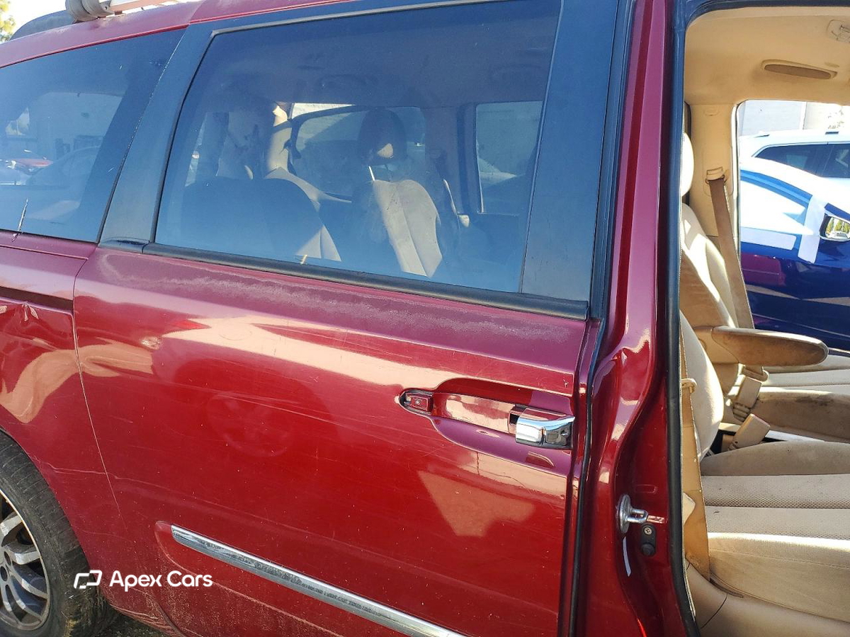 Kia Sedona 2012