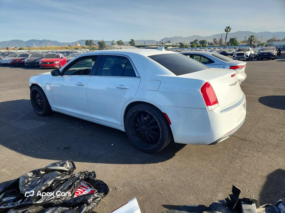Chrysler 300 2015