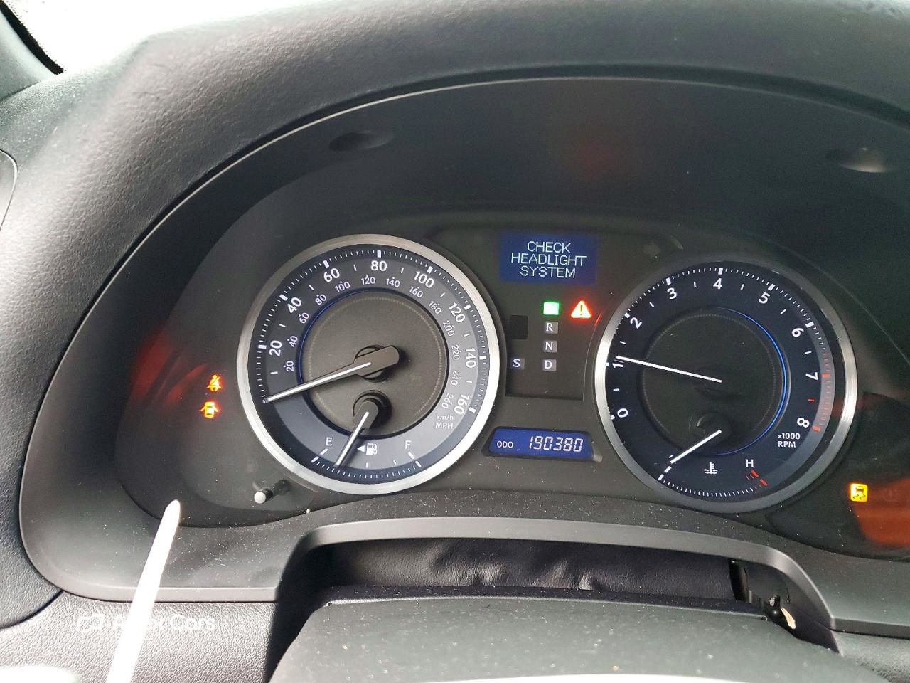 Lexus IS 2012