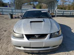 Ford Mustang 2000