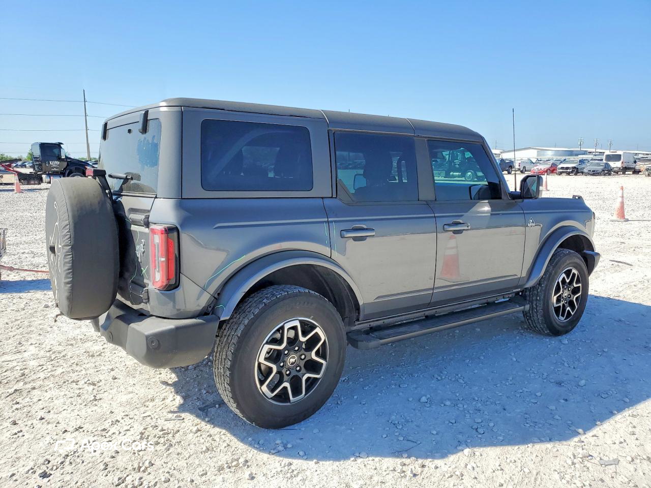 Ford Bronco 2021