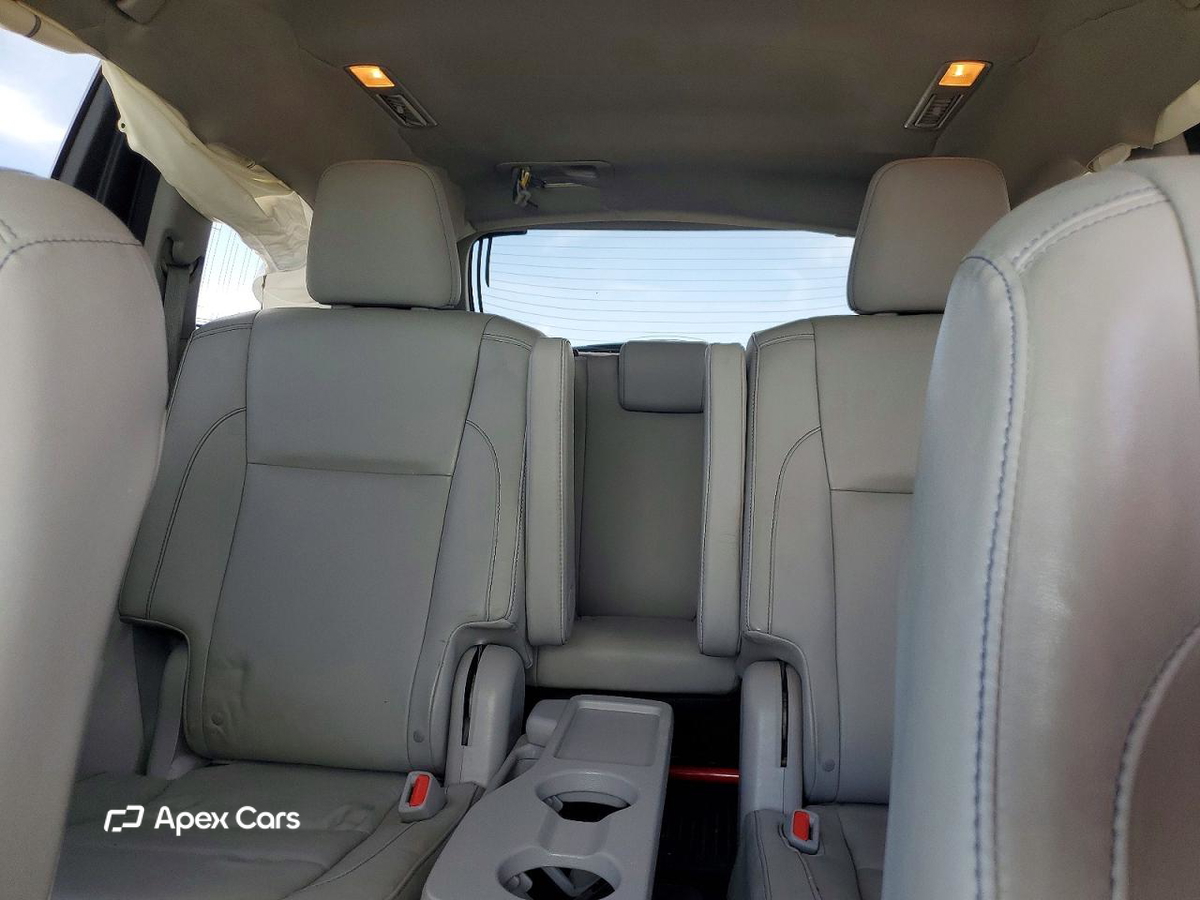 Toyota Highlander 2016