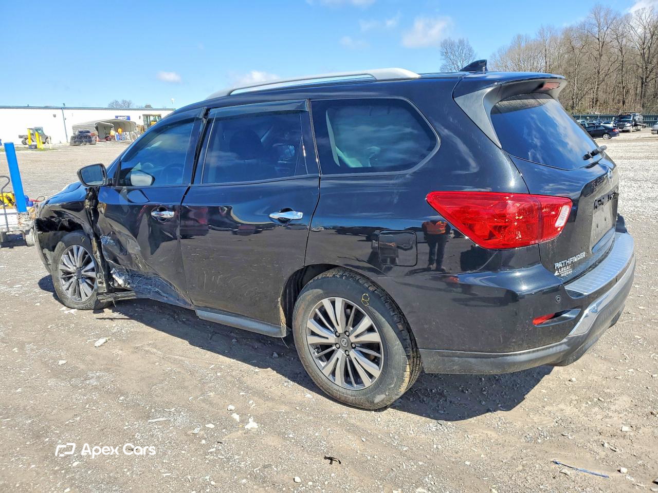 Nissan Pathfinder 2019