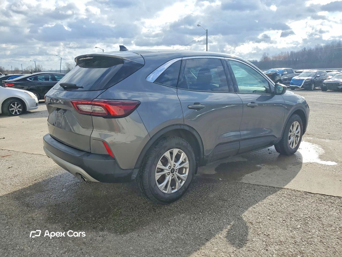 Ford Escape 2024