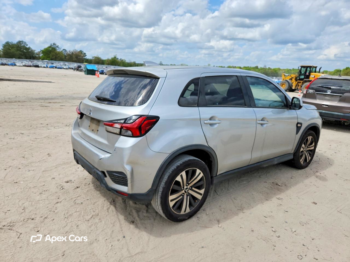 Mitsubishi Outlander 2020