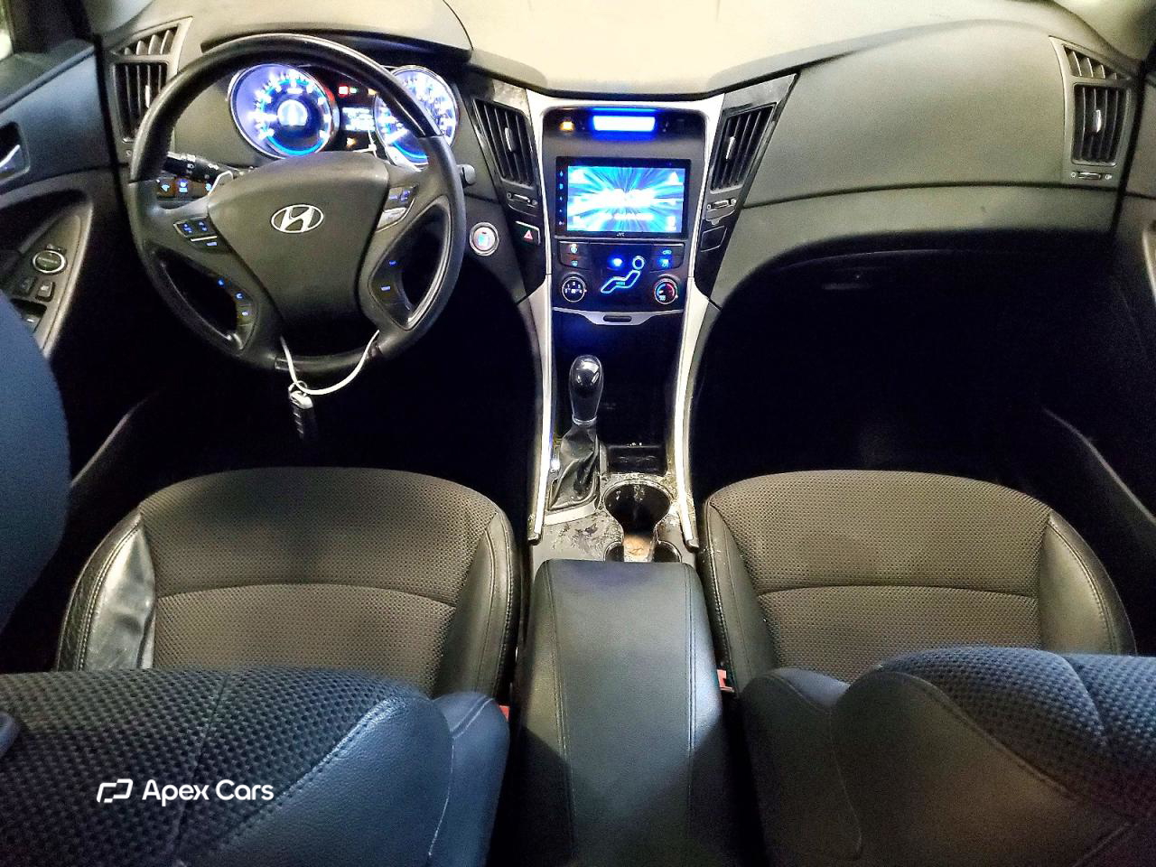 Hyundai Sonata 2011