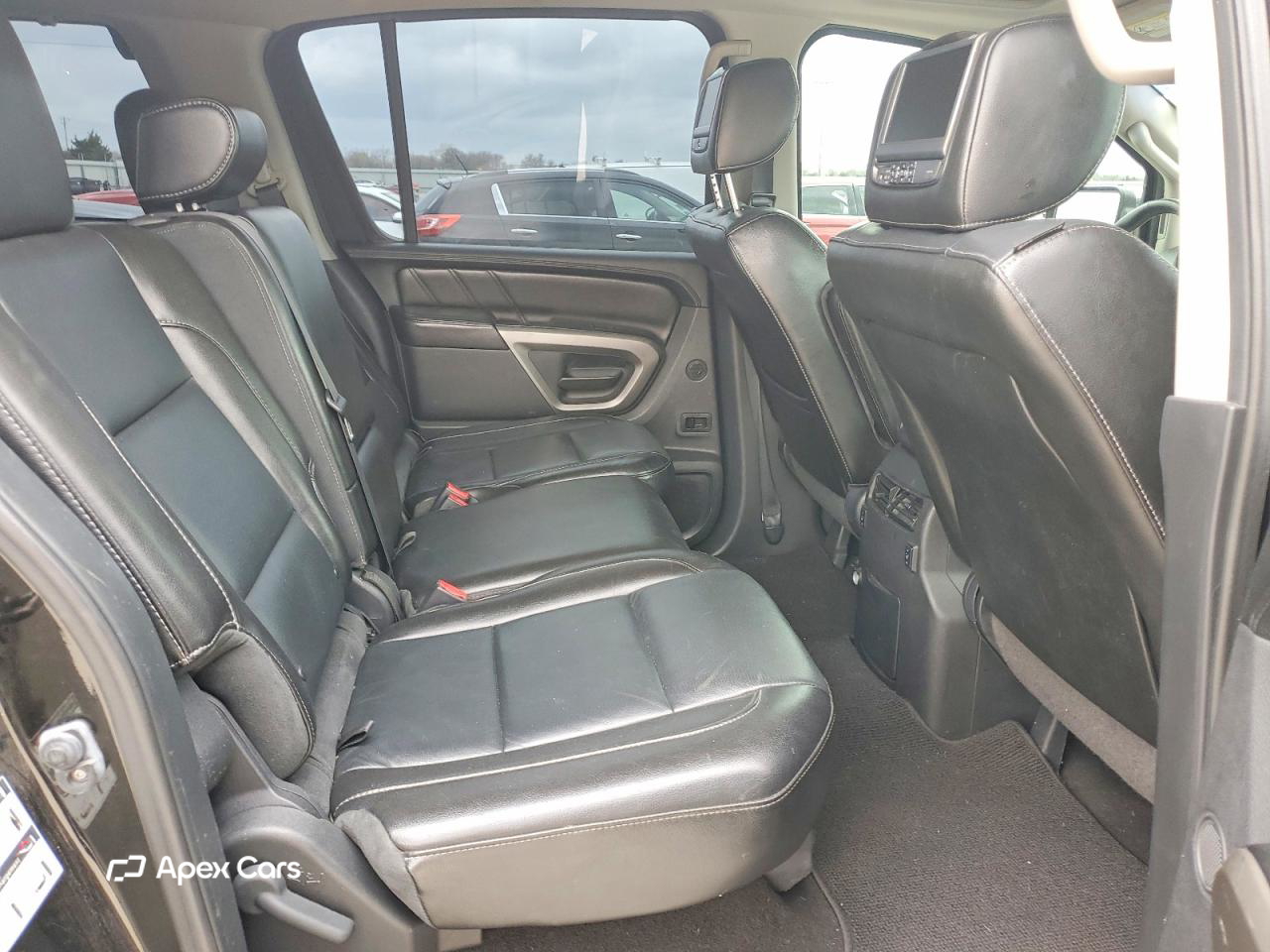 Nissan Armada 2015