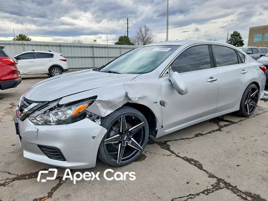 Nissan Altima 2016 - Image 1 of 13