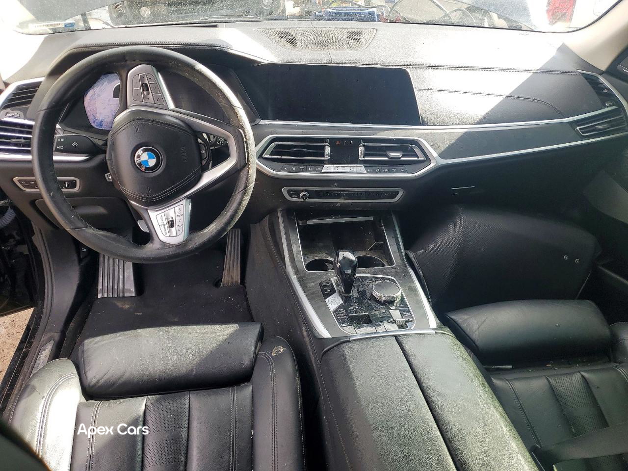 BMW X7 2021