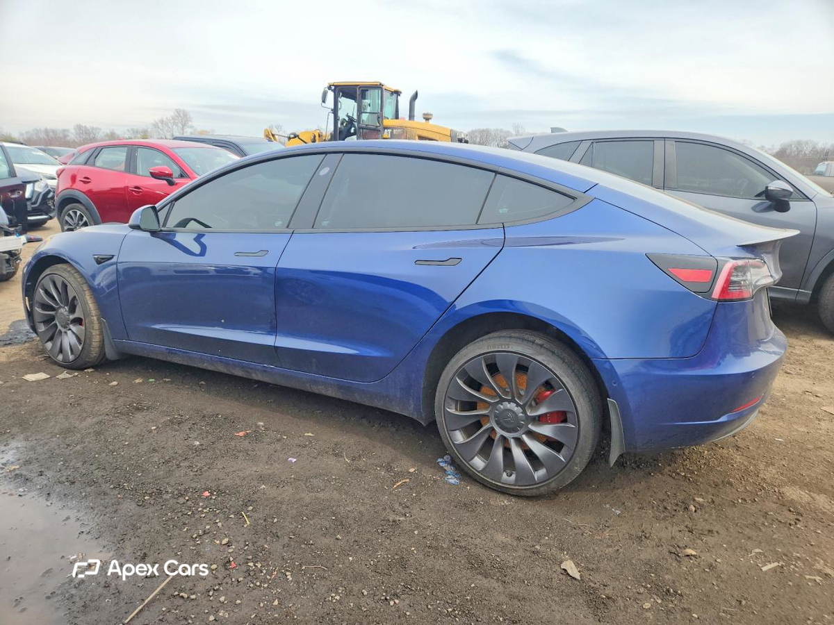Tesla Model 3 2022