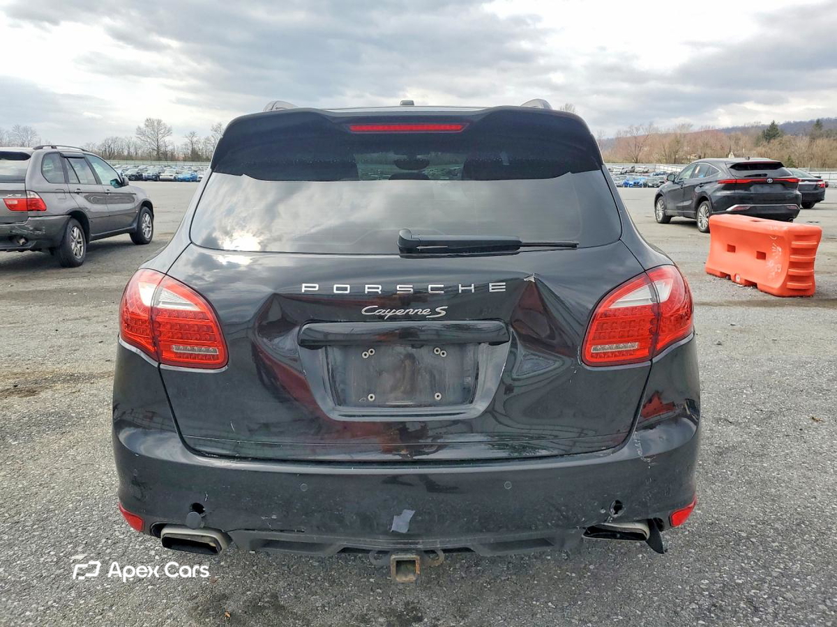 Porsche Cayenne 2014