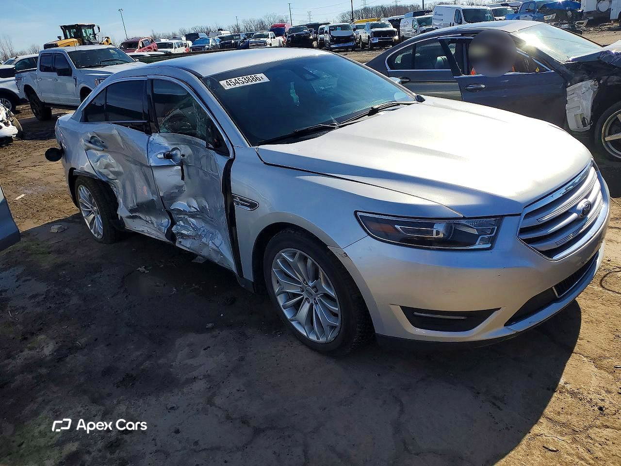 Ford Taurus 2017