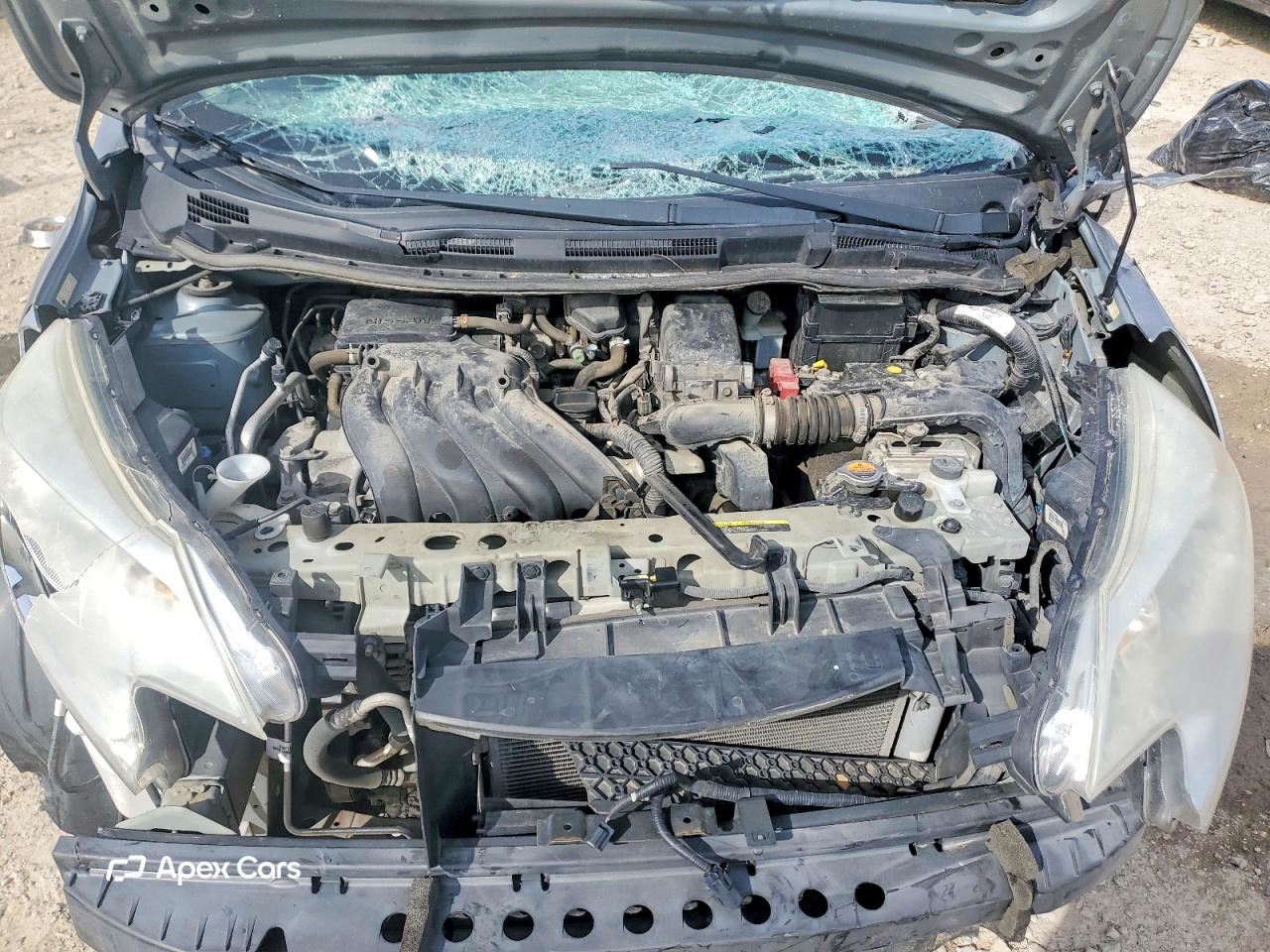 Nissan Versa 2015