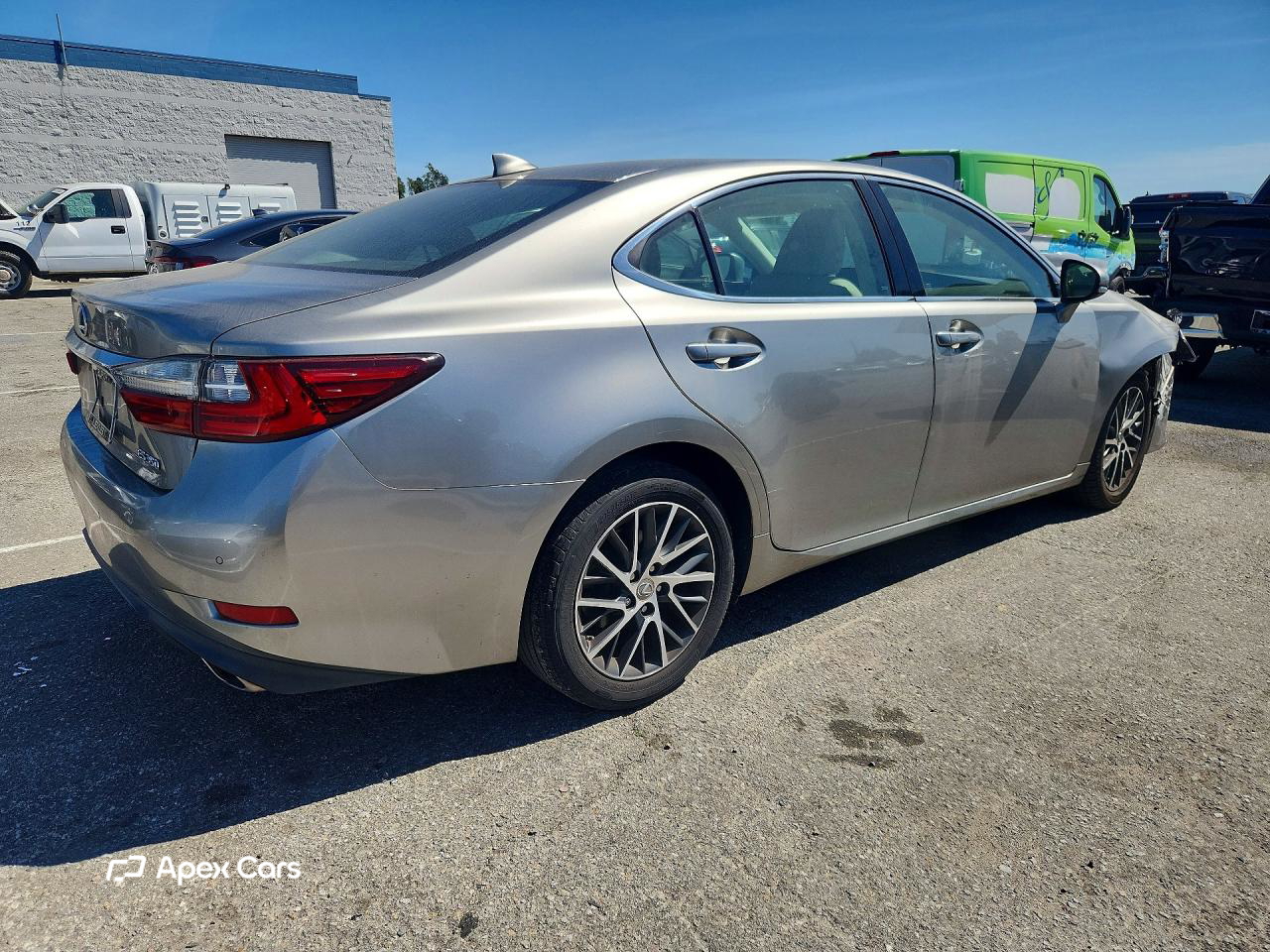 Lexus ES 2017