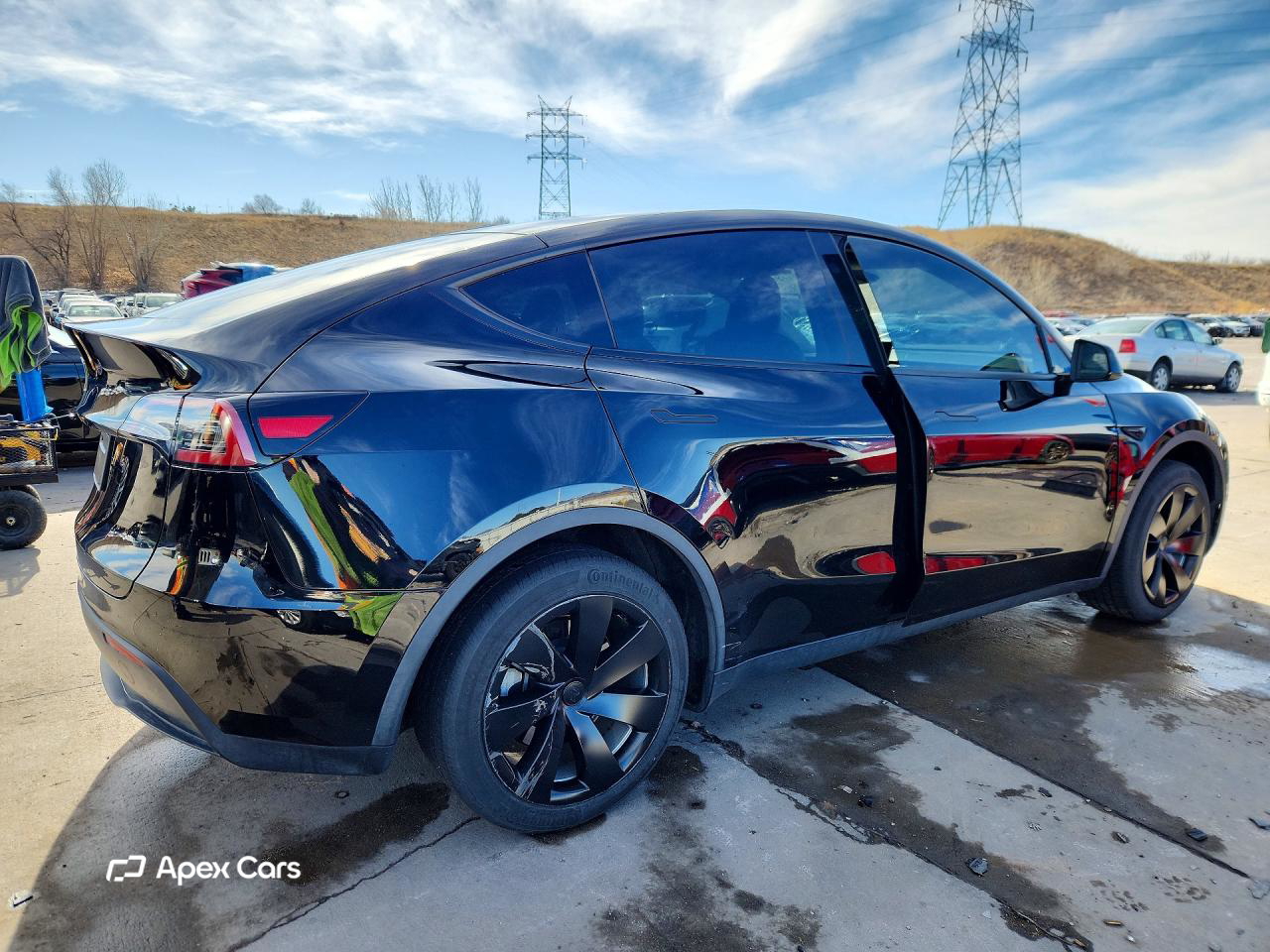 Tesla Model Y 2024