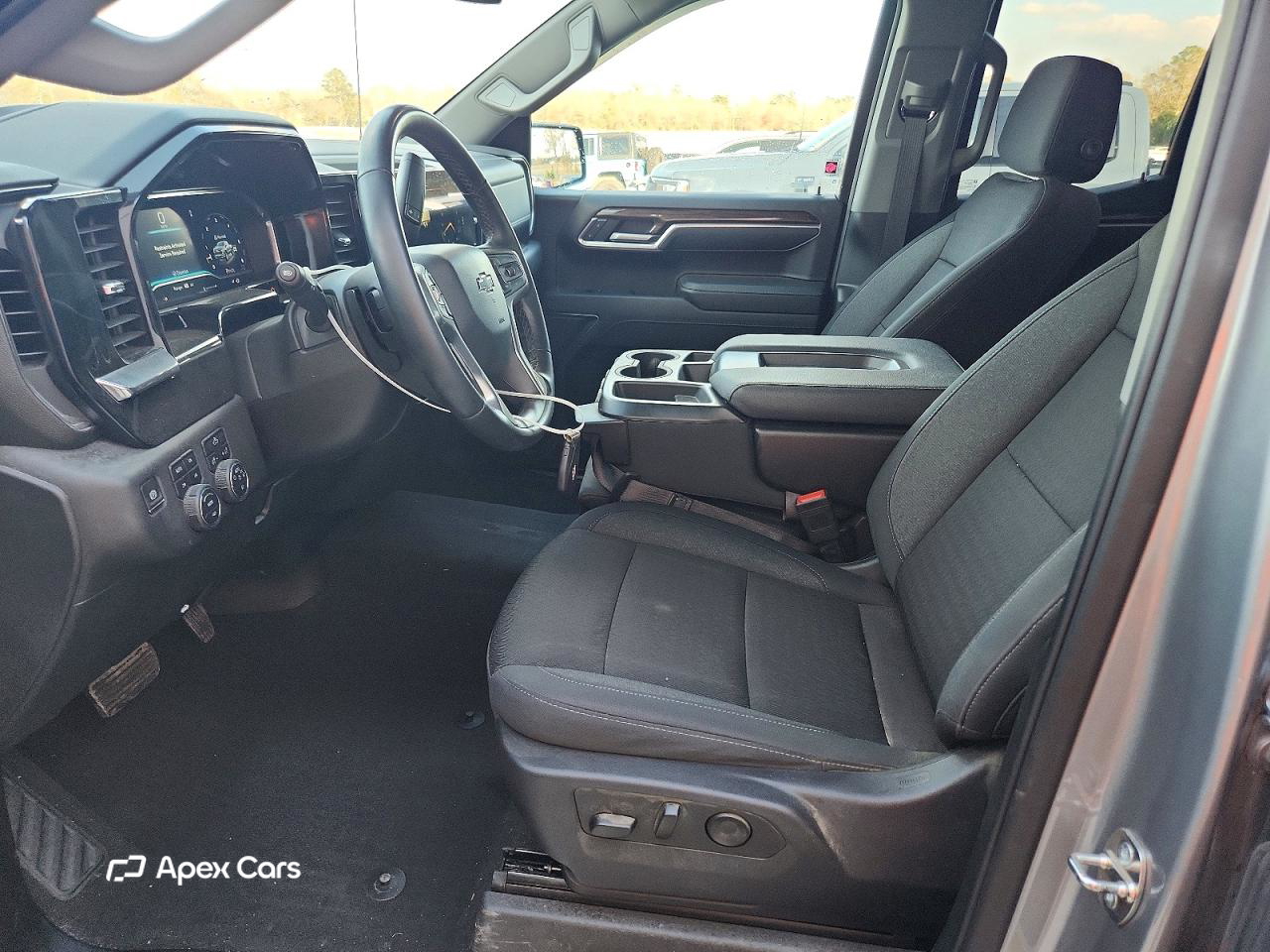 Chevrolet Silverado 2023