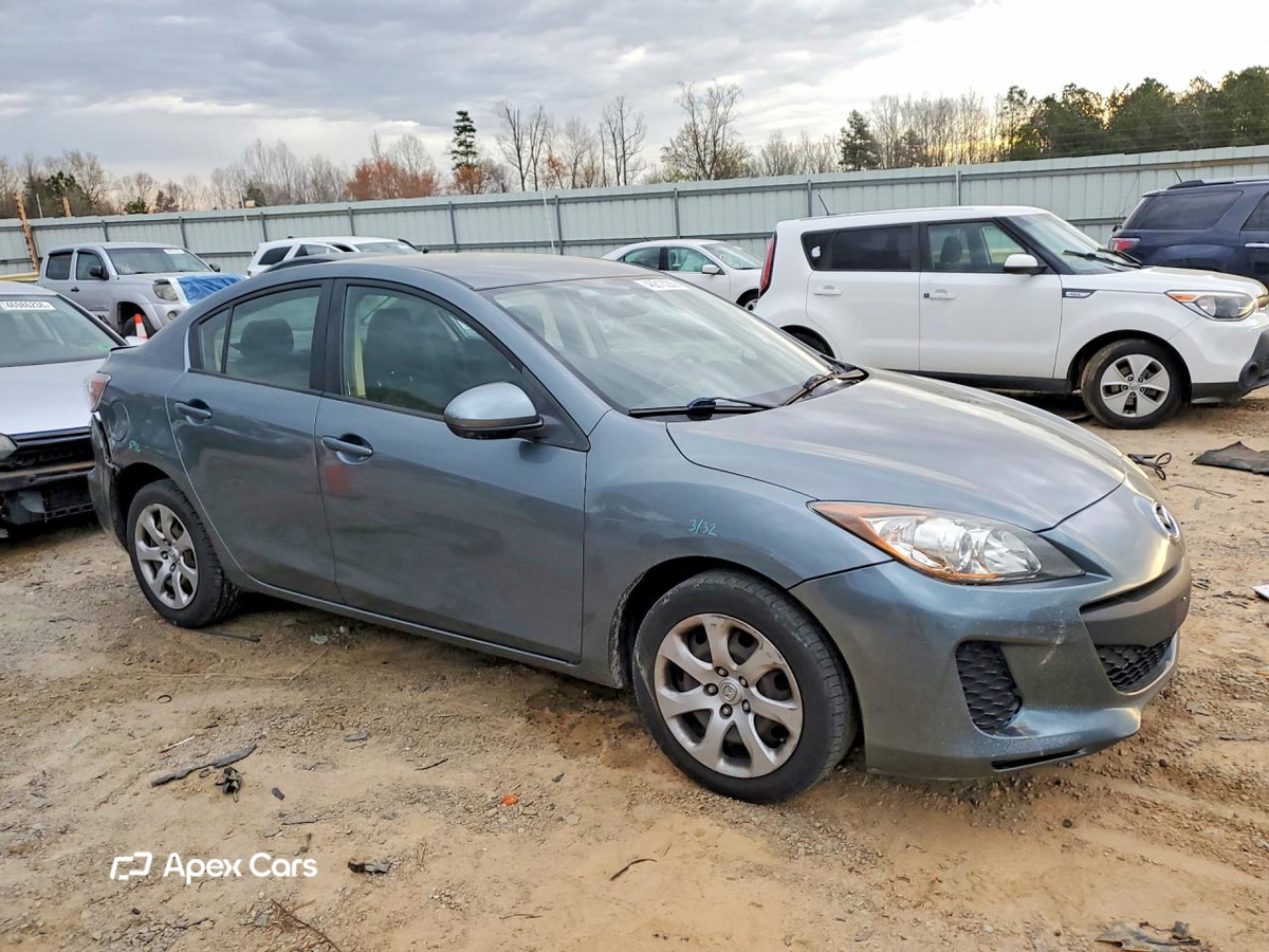 Mazda 3 2013