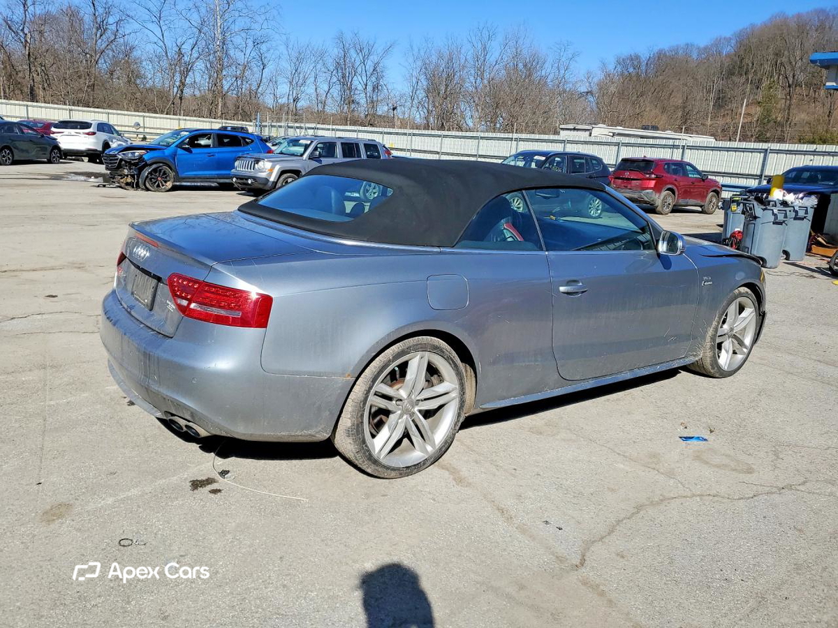 Audi S5 2011