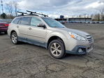 Subaru Outback 2014