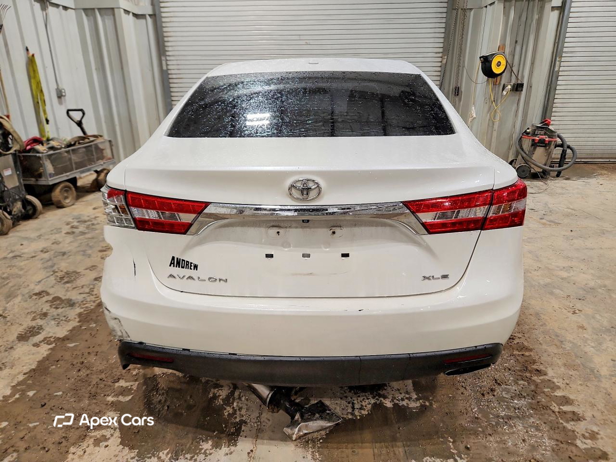 Toyota Avalon 2014