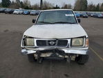 Nissan Navara (Frontier) 2000