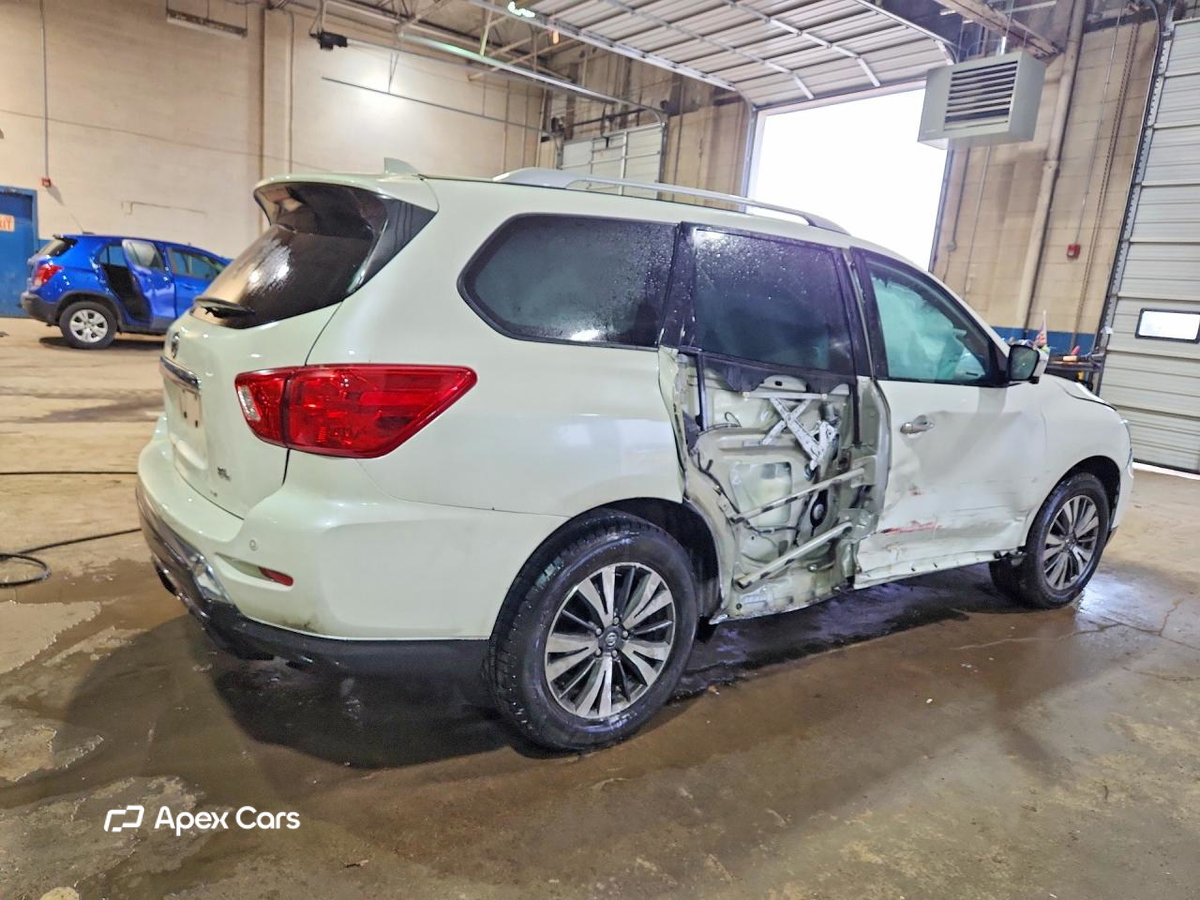 Nissan Pathfinder 2019