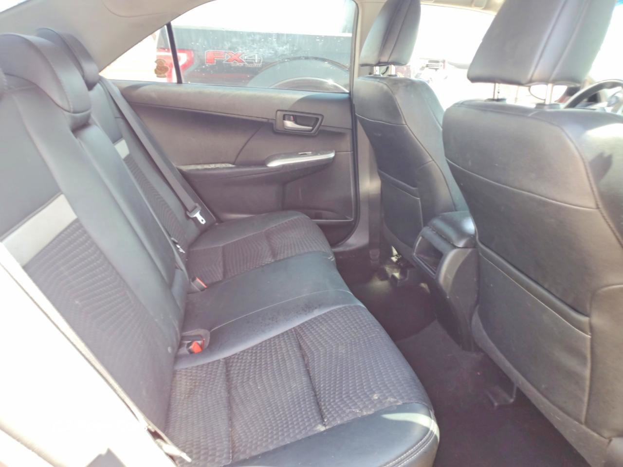 Toyota Camry 2012