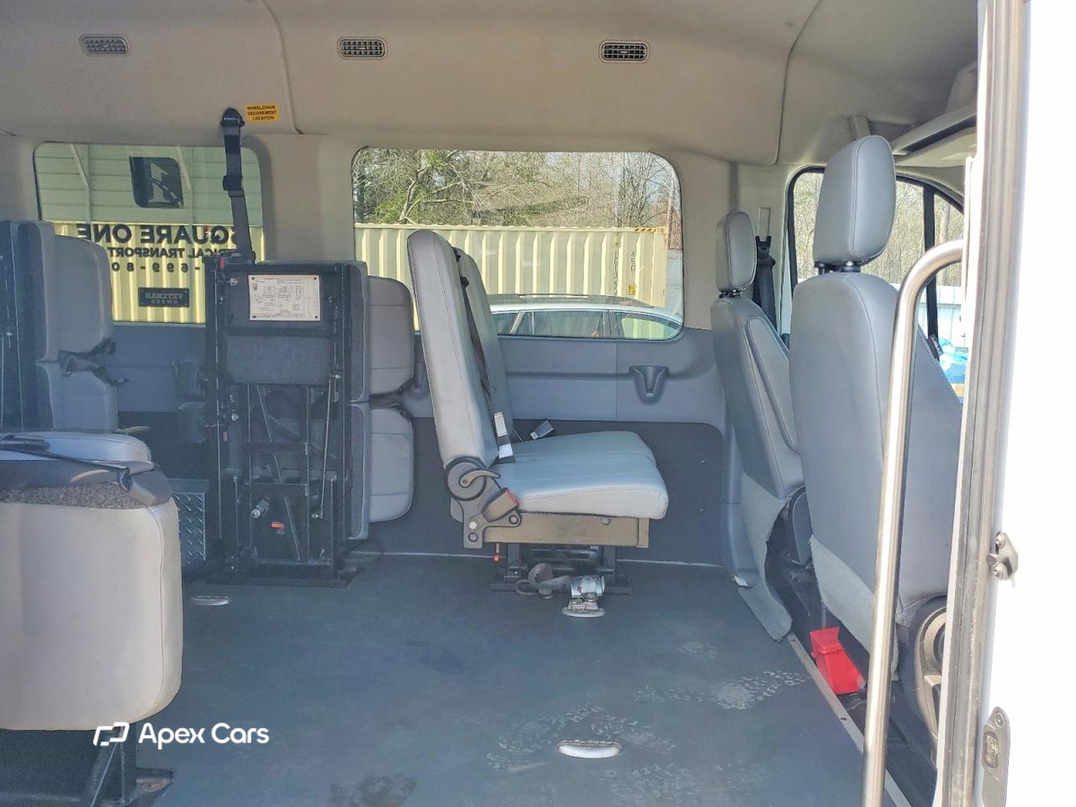 Ford Transit 2015
